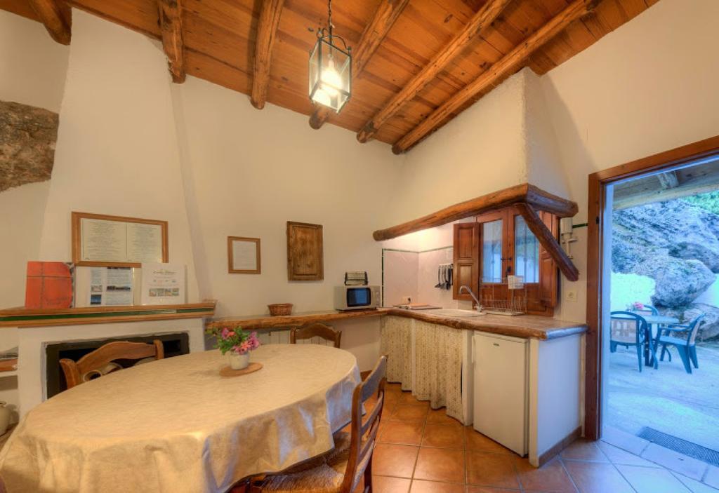 Cortijo Balzain Leilighet La Zubia  Rom bilde